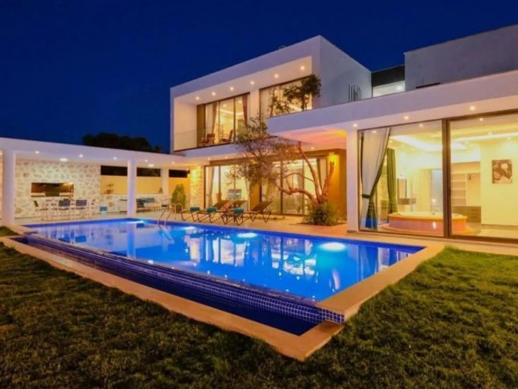 Villa Ayamir
